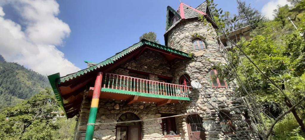 Rudrani Stays Jibhi Exterior photo